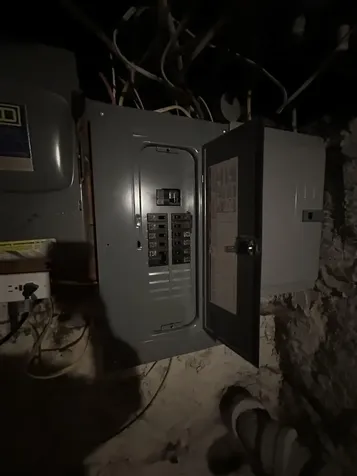 328 Cedar Street Manchester NH 03103