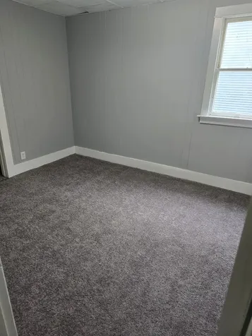 328 Cedar Street Manchester NH 03103