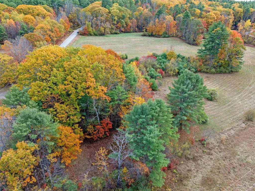 Perley Hill Road Sanbornton NH 03269