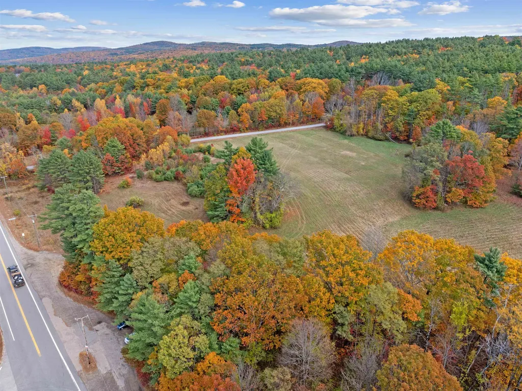 Perley Hill Road Sanbornton NH 03269