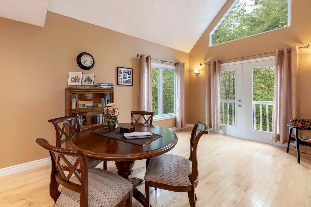 85 Amethyst Hill Road Conway NH 03860