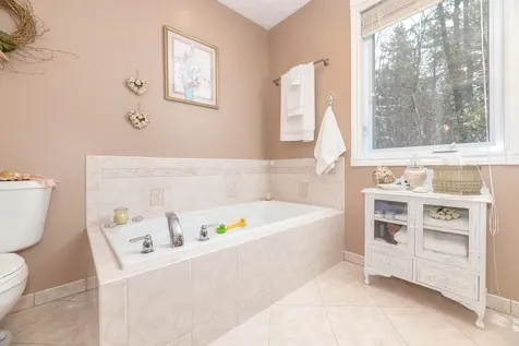 85 Amethyst Hill Road Conway NH 03860