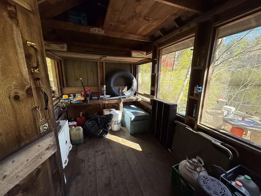 385 Chester Road Grafton VT 05146