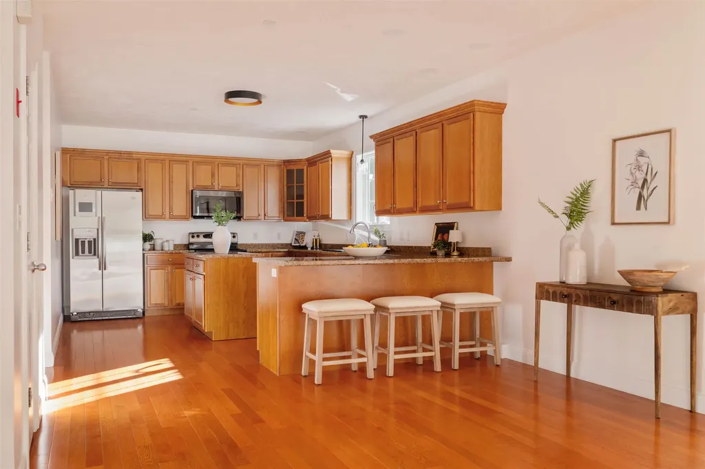 2 Copper Hill Road Hudson NH 03051-5078