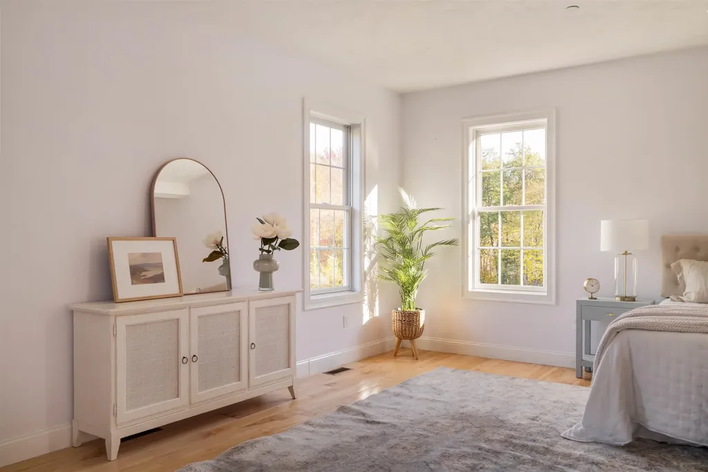 2 Copper Hill Road Hudson NH 03051-5078