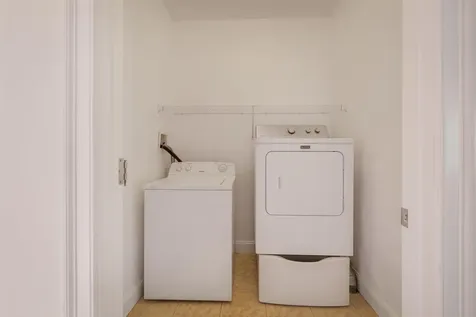 2 Copper Hill Road Hudson NH 03051-5078