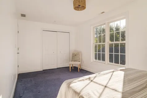 2 Copper Hill Road Hudson NH 03051-5078