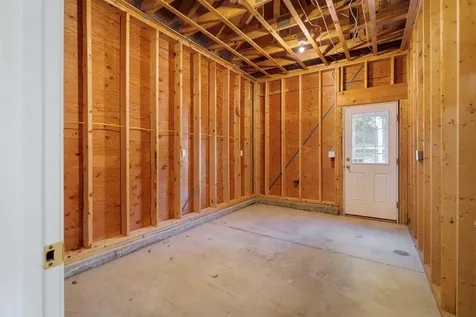 2 Copper Hill Road Hudson NH 03051-5078