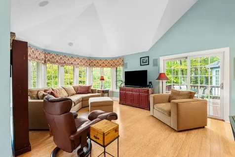 38 Mirror Lake Road Jackson NH 03846