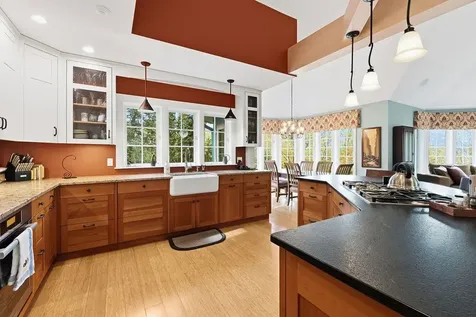 38 Mirror Lake Road Jackson NH 03846