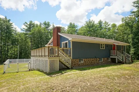 10 Folly Brook Terrace Kingston NH 03848