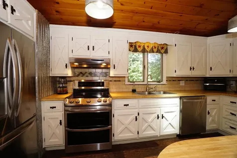 10 Folly Brook Terrace Kingston NH 03848