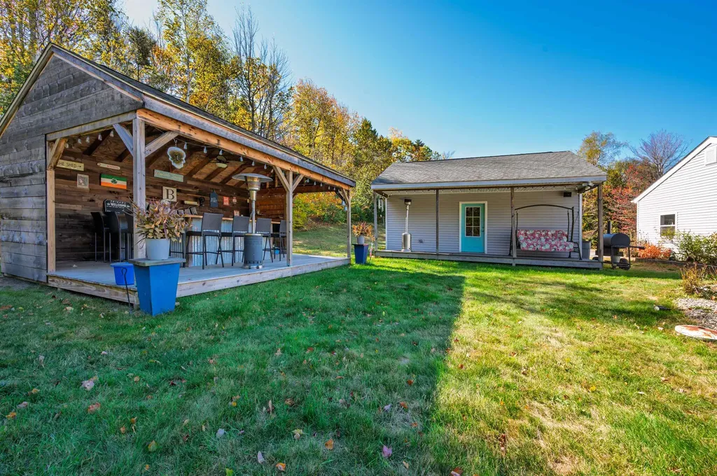 7 Eastman Loop Unity NH 03773