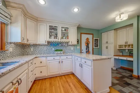 7 Eastman Loop Unity NH 03773