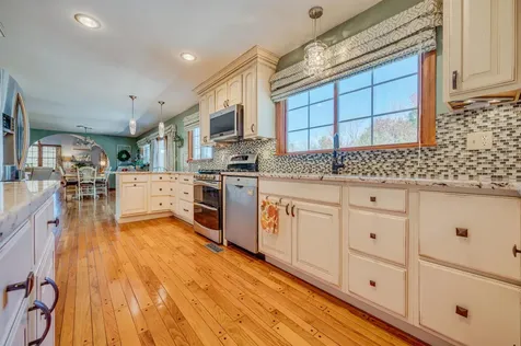 7 Eastman Loop Unity NH 03773