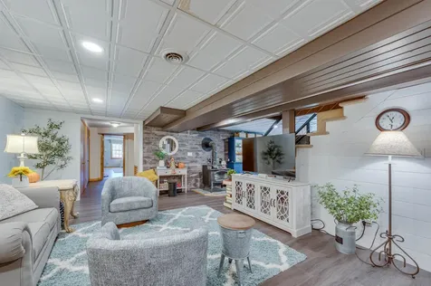 7 Eastman Loop Unity NH 03773