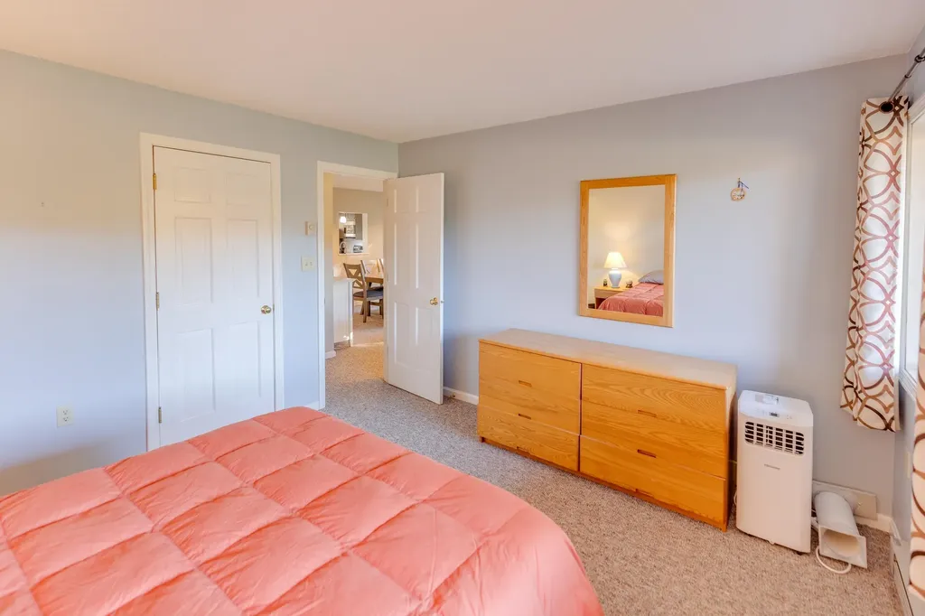 15 Tennis Lane Thornton NH 03285