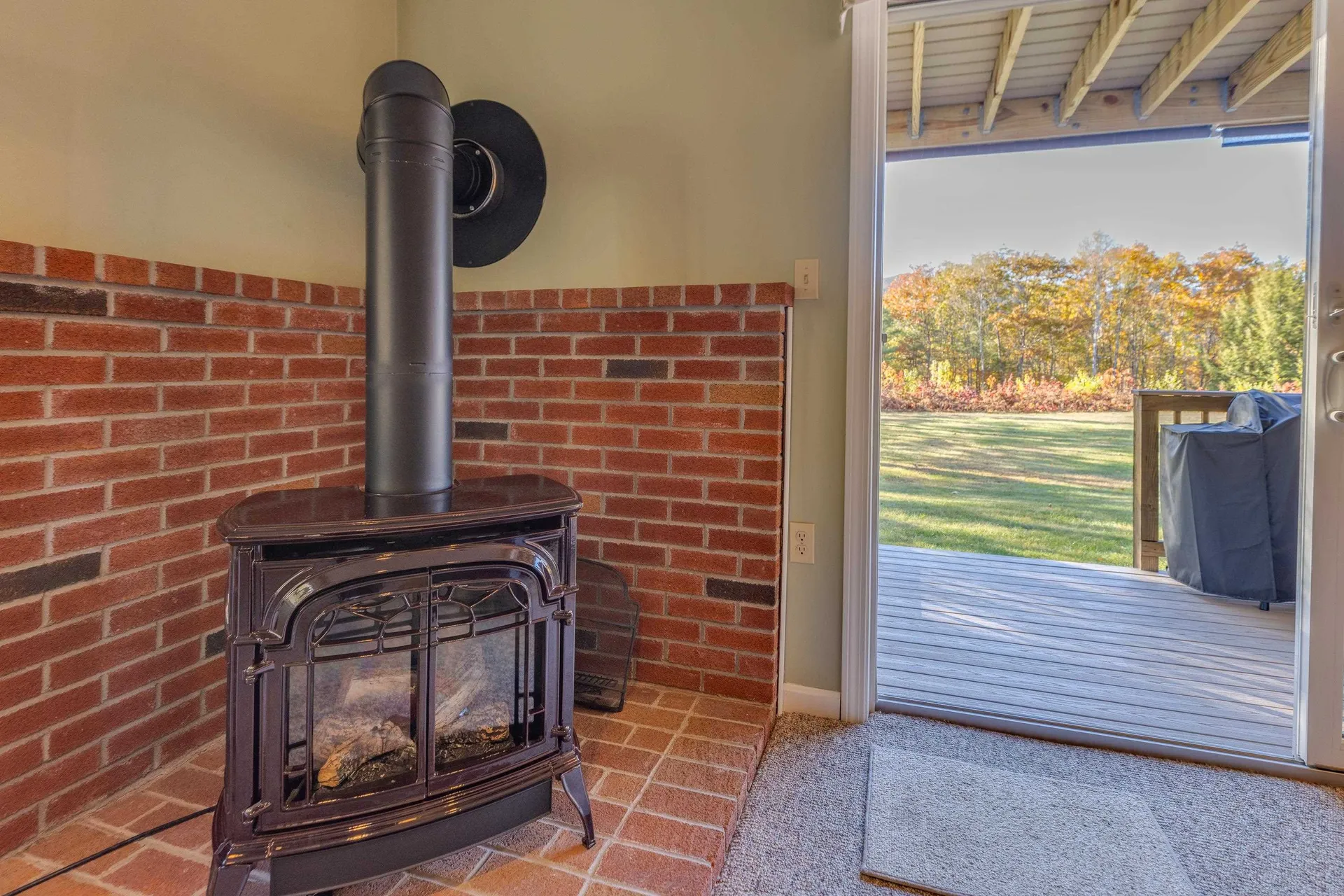 15 Tennis Lane Thornton NH 03285