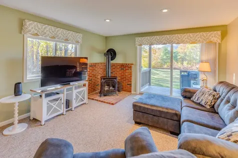 15 Tennis Lane Thornton NH 03285