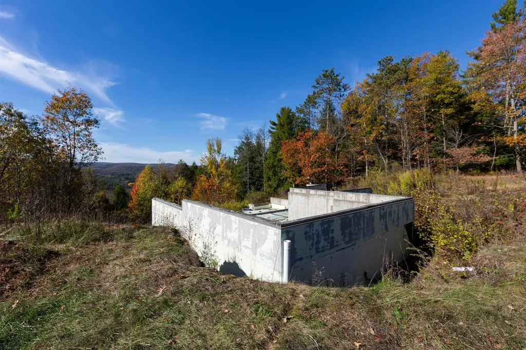 385 Hauger Road Thetford VT 05075