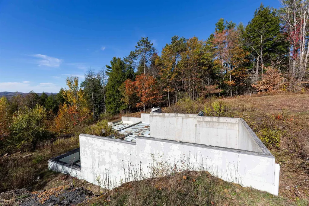 385 Hauger Road Thetford VT 05075