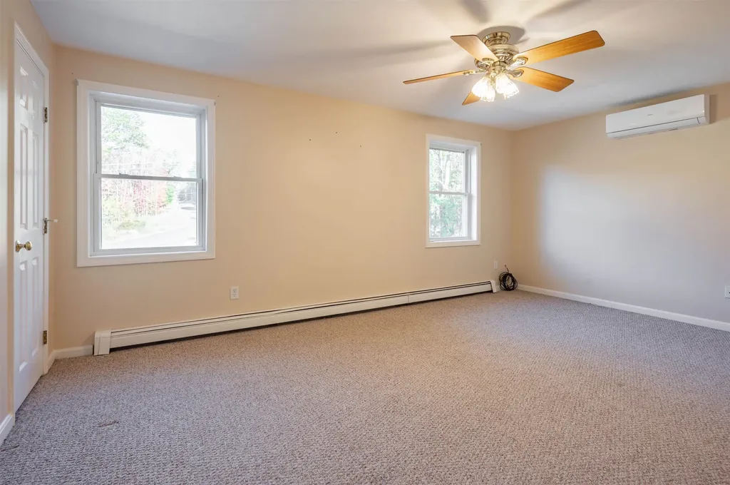 562 Third Range Road Pembroke NH 03275