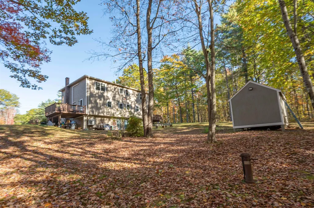 562 Third Range Road Pembroke NH 03275