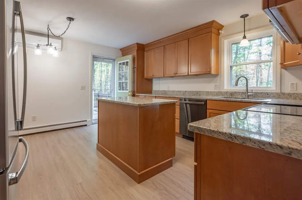 562 Third Range Road Pembroke NH 03275