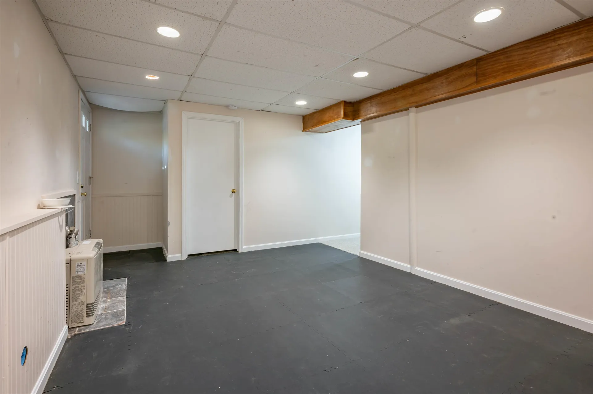 562 Third Range Road Pembroke NH 03275