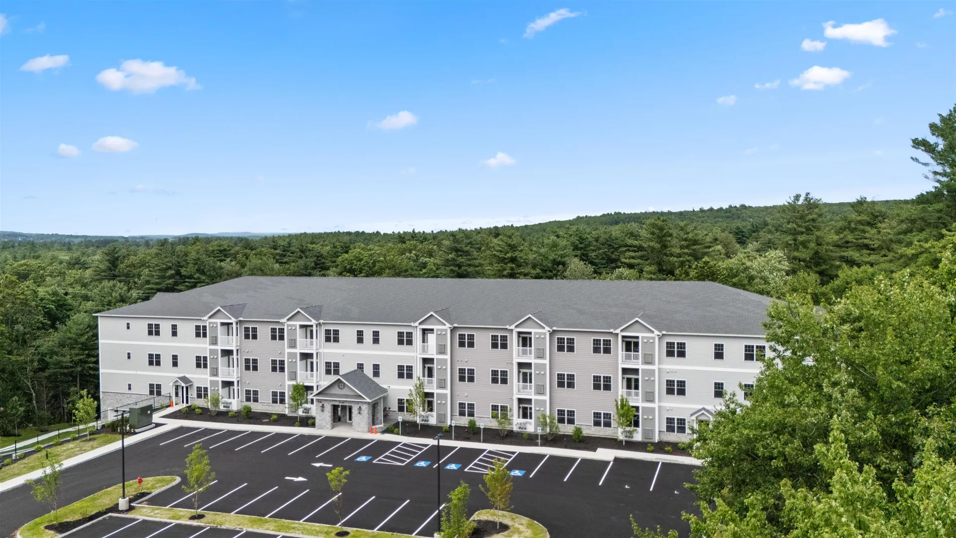 10100 S Willow Street Manchester NH 03103