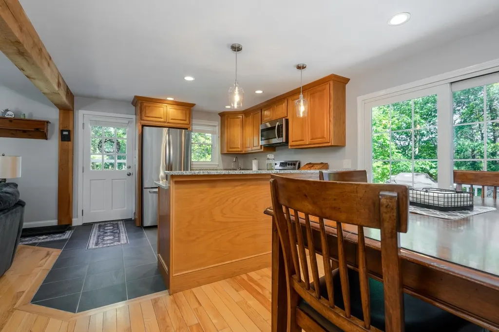 36 Angell Road Lee NH 03861