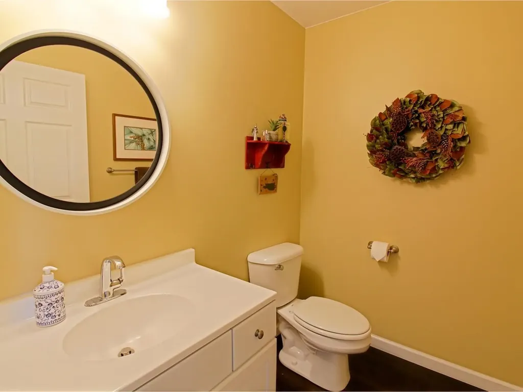 207 Farmall Drive Hinesburg VT 05461