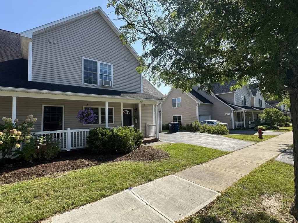 207 Farmall Drive Hinesburg VT 05461