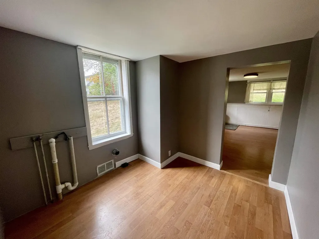1204 Whitelaw Road Wells River VT 05081