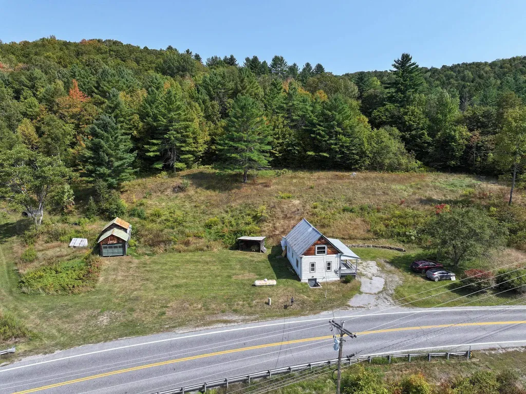 192 Vt Route 25 Topsham VT 05886