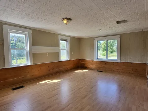 192 Vermont Route 25 Topsham VT 05886