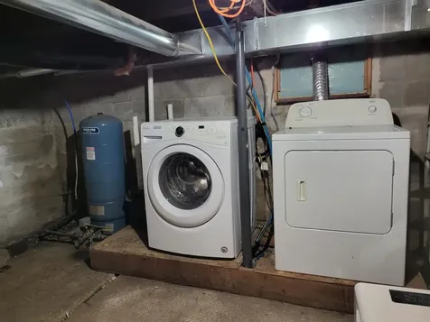 192 Vermont Route 25 Topsham VT 05886