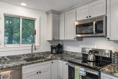 18 Condo Road Campton NH 03223