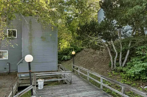 18 Condo Road Campton NH 03223