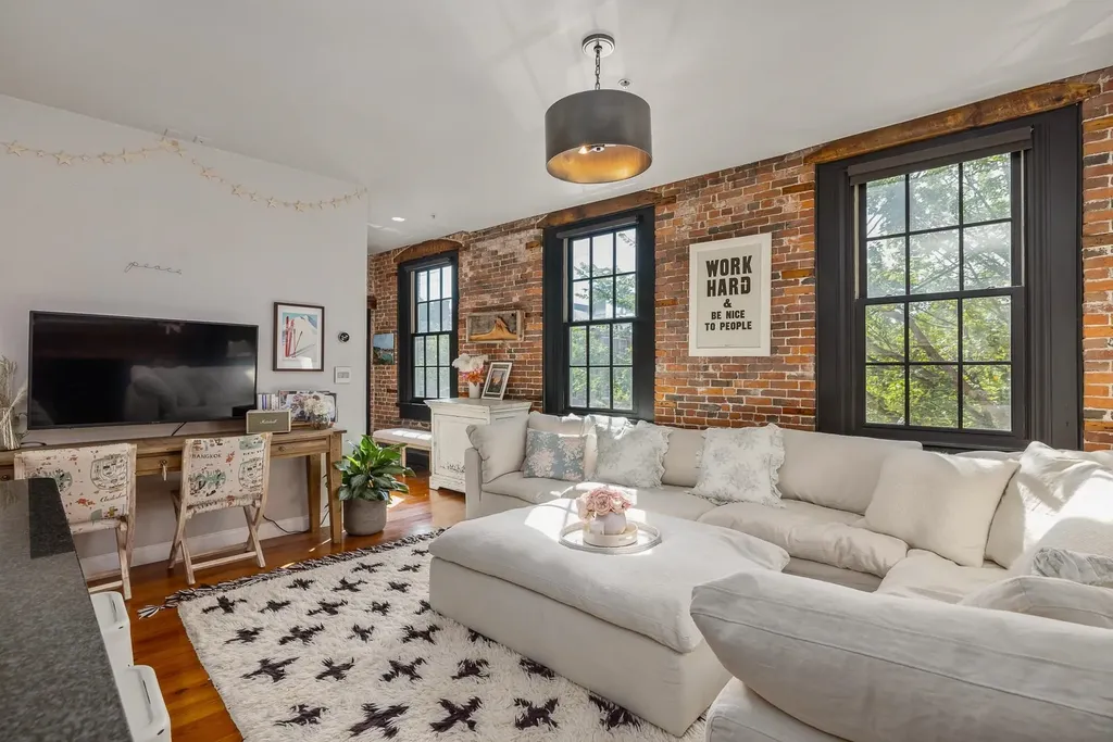 159 State Street Portsmouth NH 03801