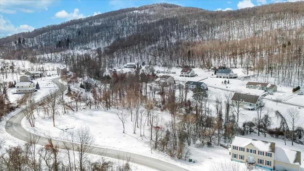 682 Fox Hill Road Bennington VT 05201