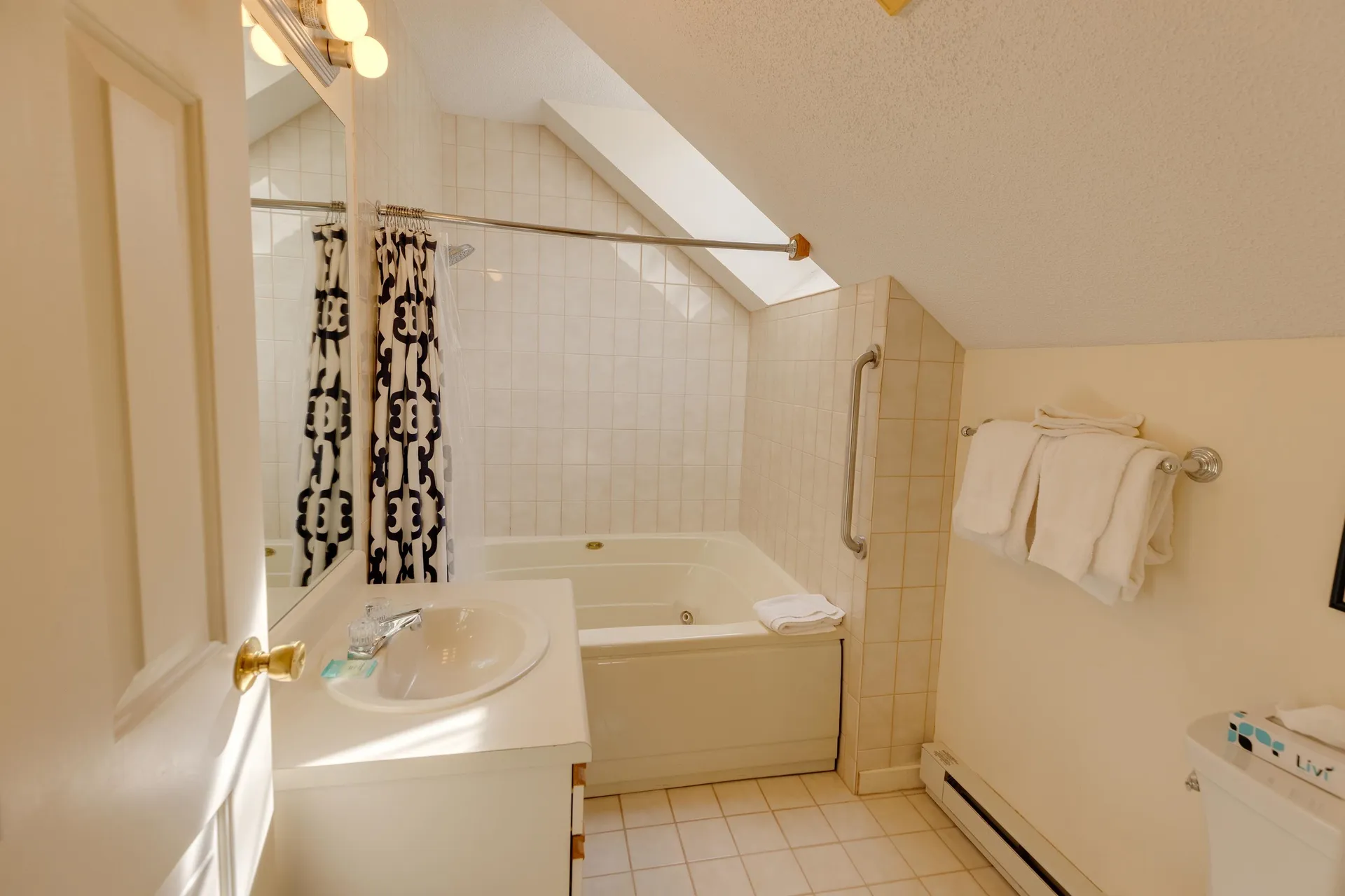 9 Mountain Sun Way Waterville Valley NH 03215