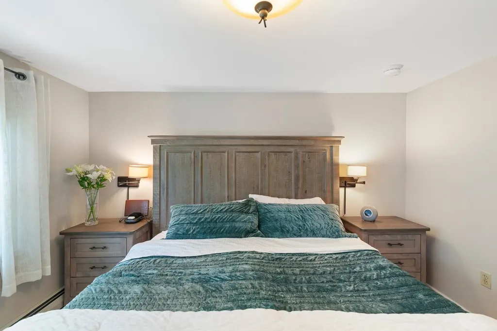 155 Oak Grove Avenue Brattleboro VT 05301