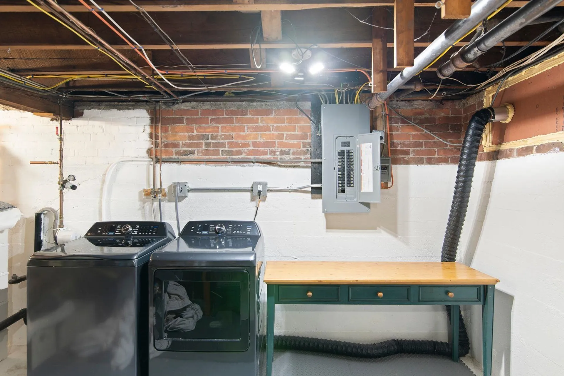 155 Oak Grove Avenue Brattleboro VT 05301