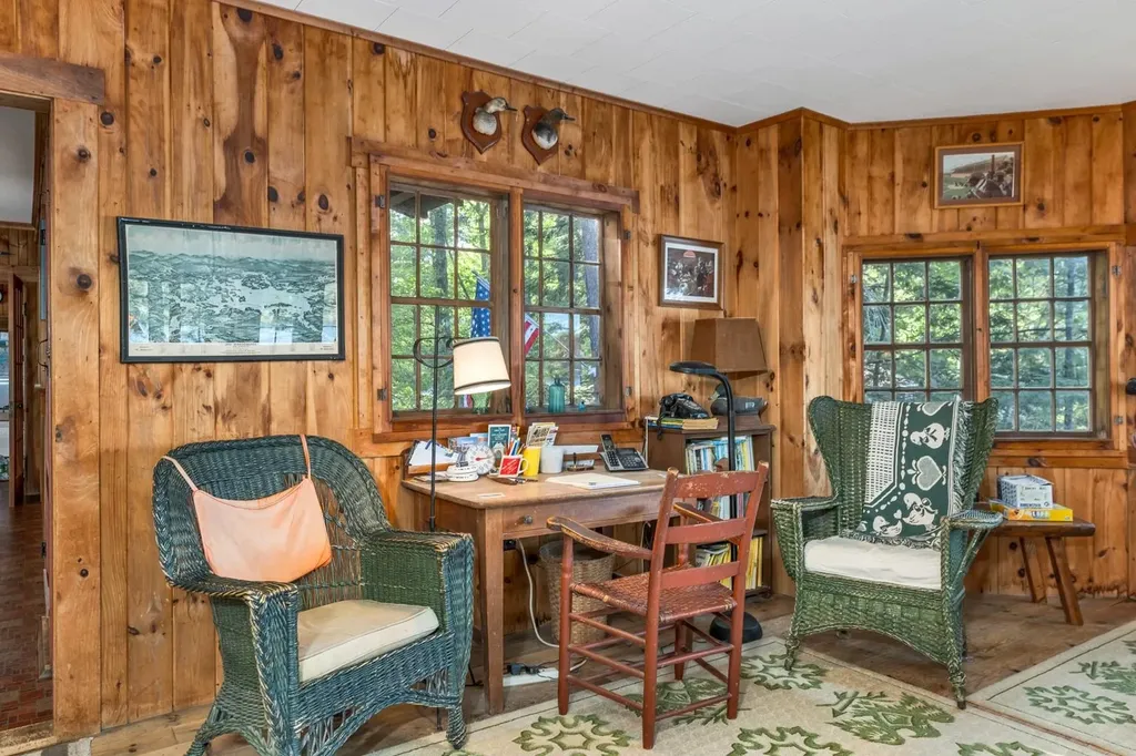 46 Laurel Island Lane Holderness NH 03245