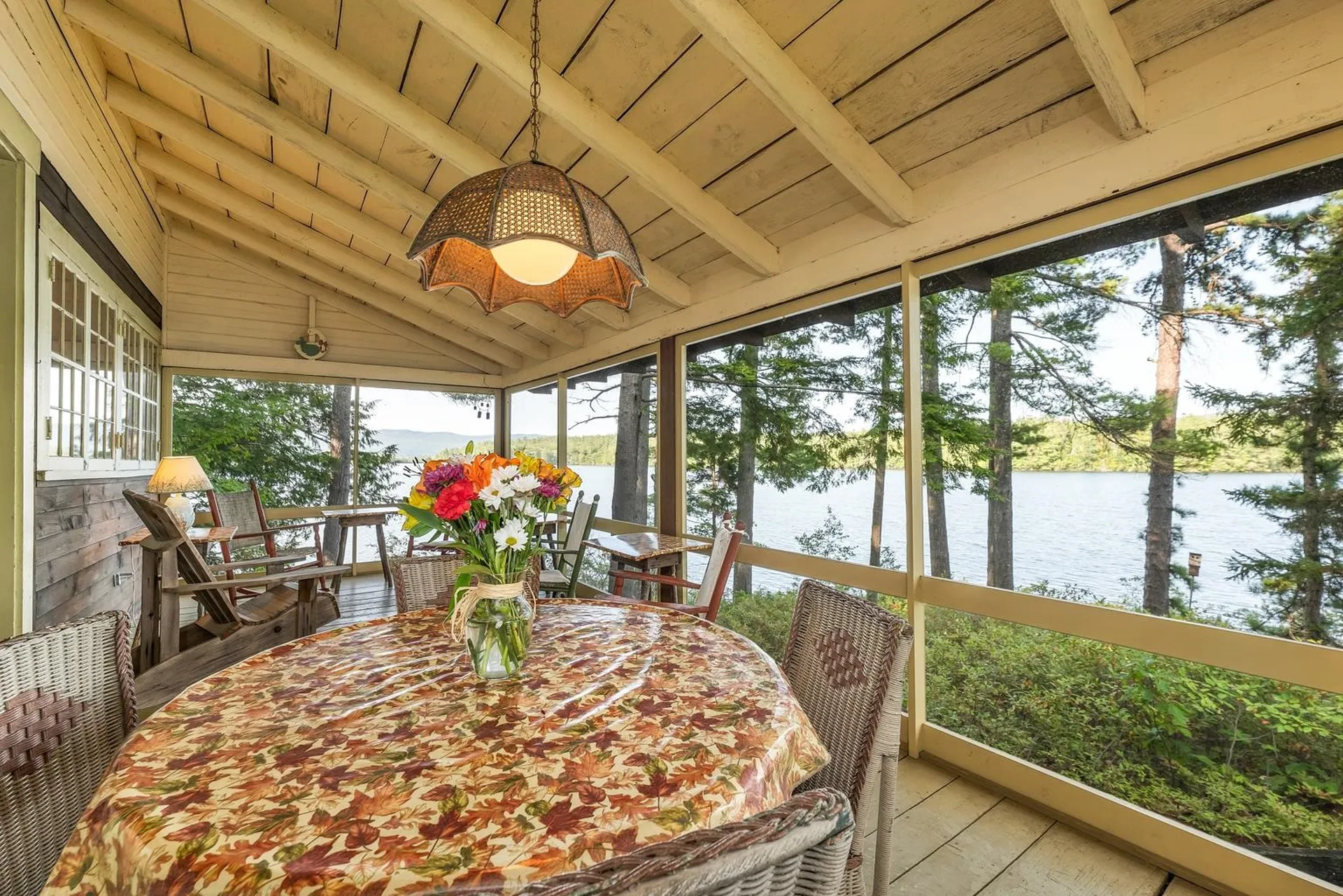 46 Laurel Island Lane Holderness NH 03245