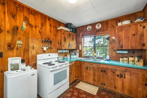 46 Laurel Island Lane Holderness NH 03245