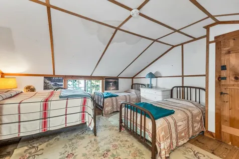 46 Laurel Island Lane Holderness NH 03245