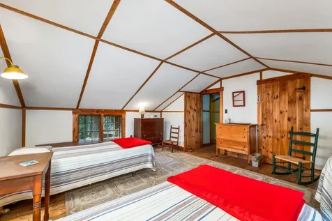 46 Laurel Island Lane Holderness NH 03245