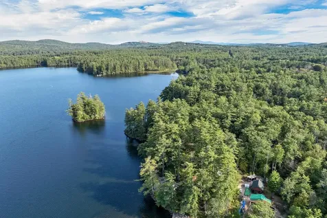 46 Laurel Island Lane Holderness NH 03245